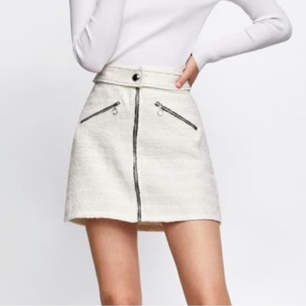 Zara Tweed Zip Front O Ring Belted Mini Skirt Winter White Size L